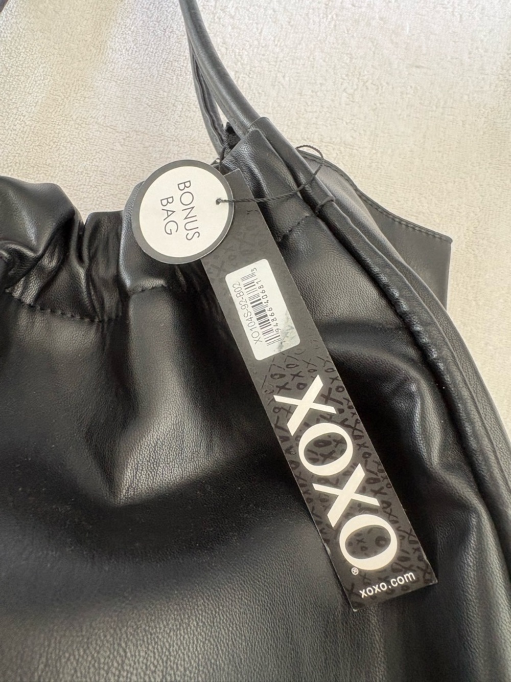 XOXO Black Vegan Leather Tote NWT Shoulder Bag w/ Detachable Pouch - Picture 4 of 11